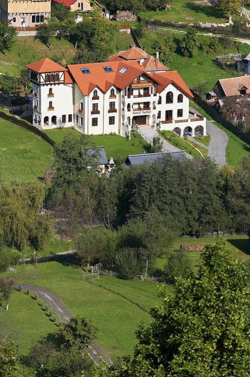 Hotel Turnul Moieciu de Jos Exteriér fotografie